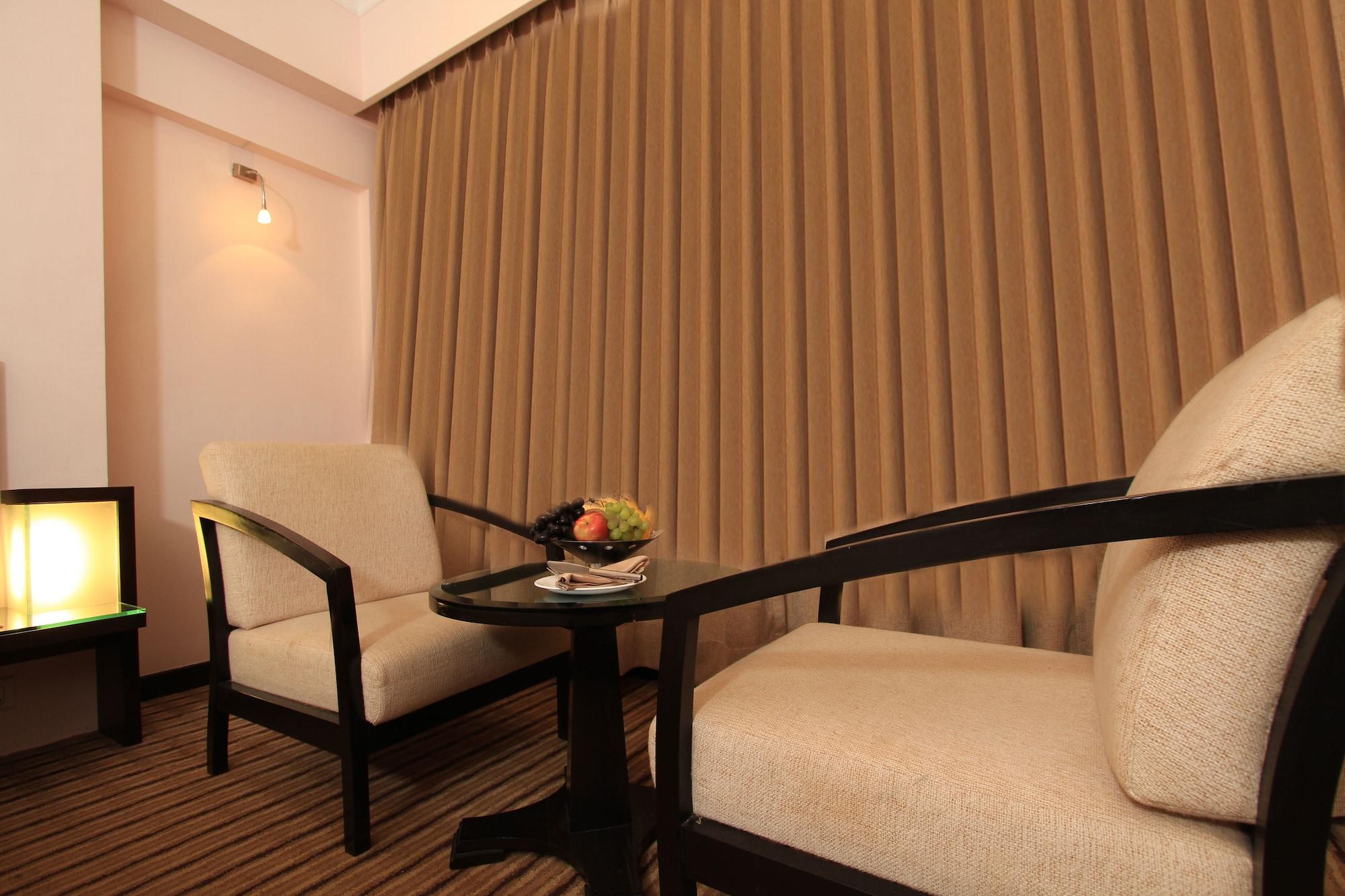 Hotel Fidalgo Panaji Zewnętrze zdjęcie