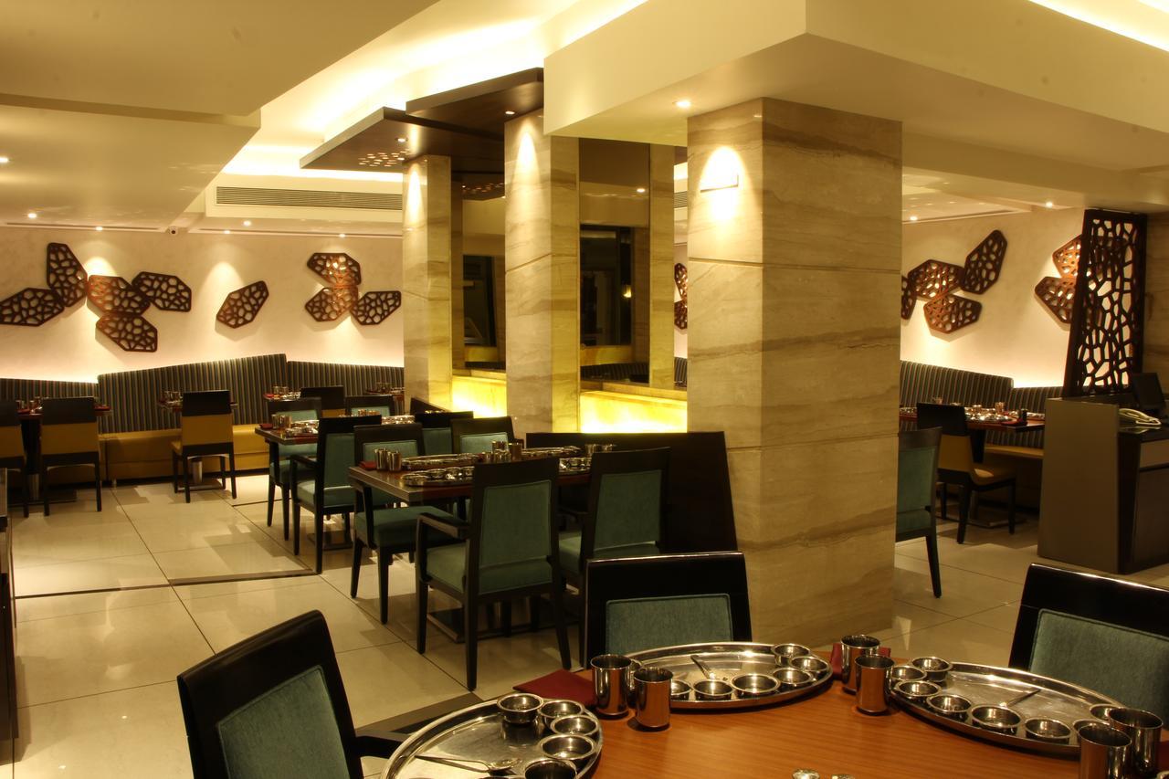 Hotel Fidalgo Panaji Zewnętrze zdjęcie