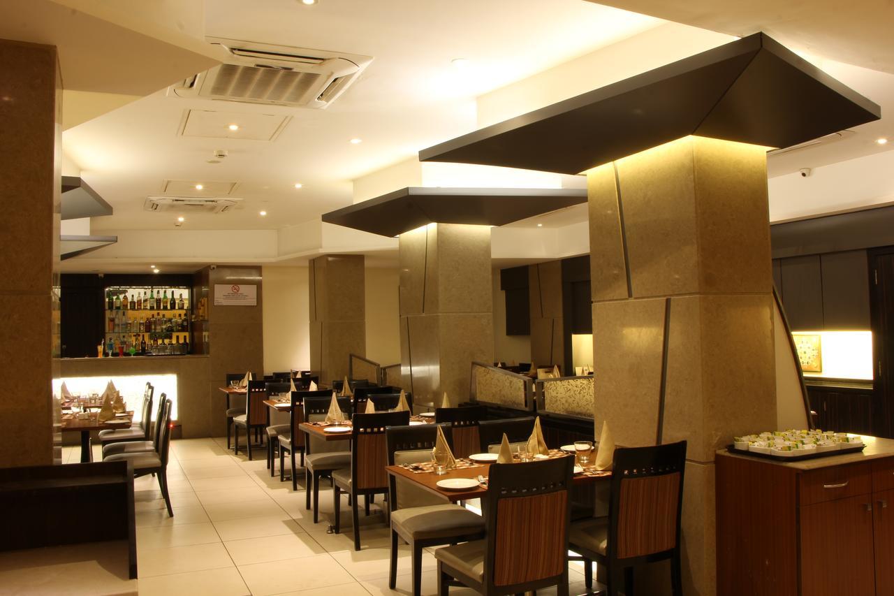 Hotel Fidalgo Panaji Zewnętrze zdjęcie