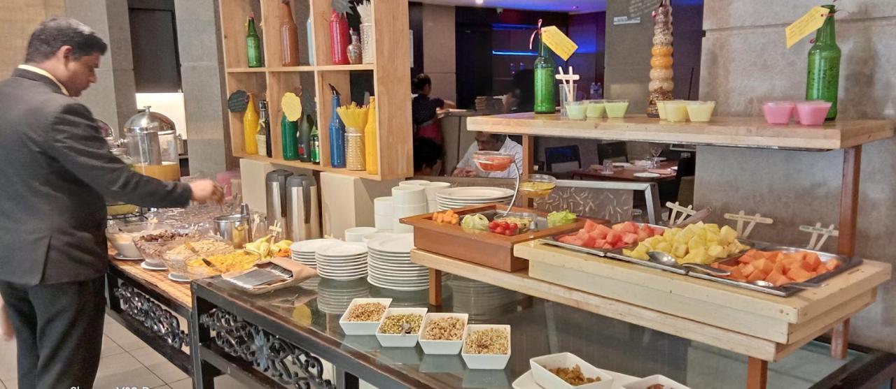 Hotel Fidalgo Panaji Zewnętrze zdjęcie